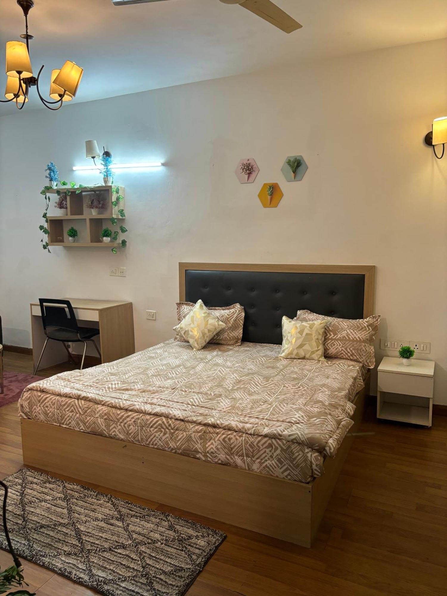 Guti Buti Homes Νόιντα Εξωτερικό φωτογραφία