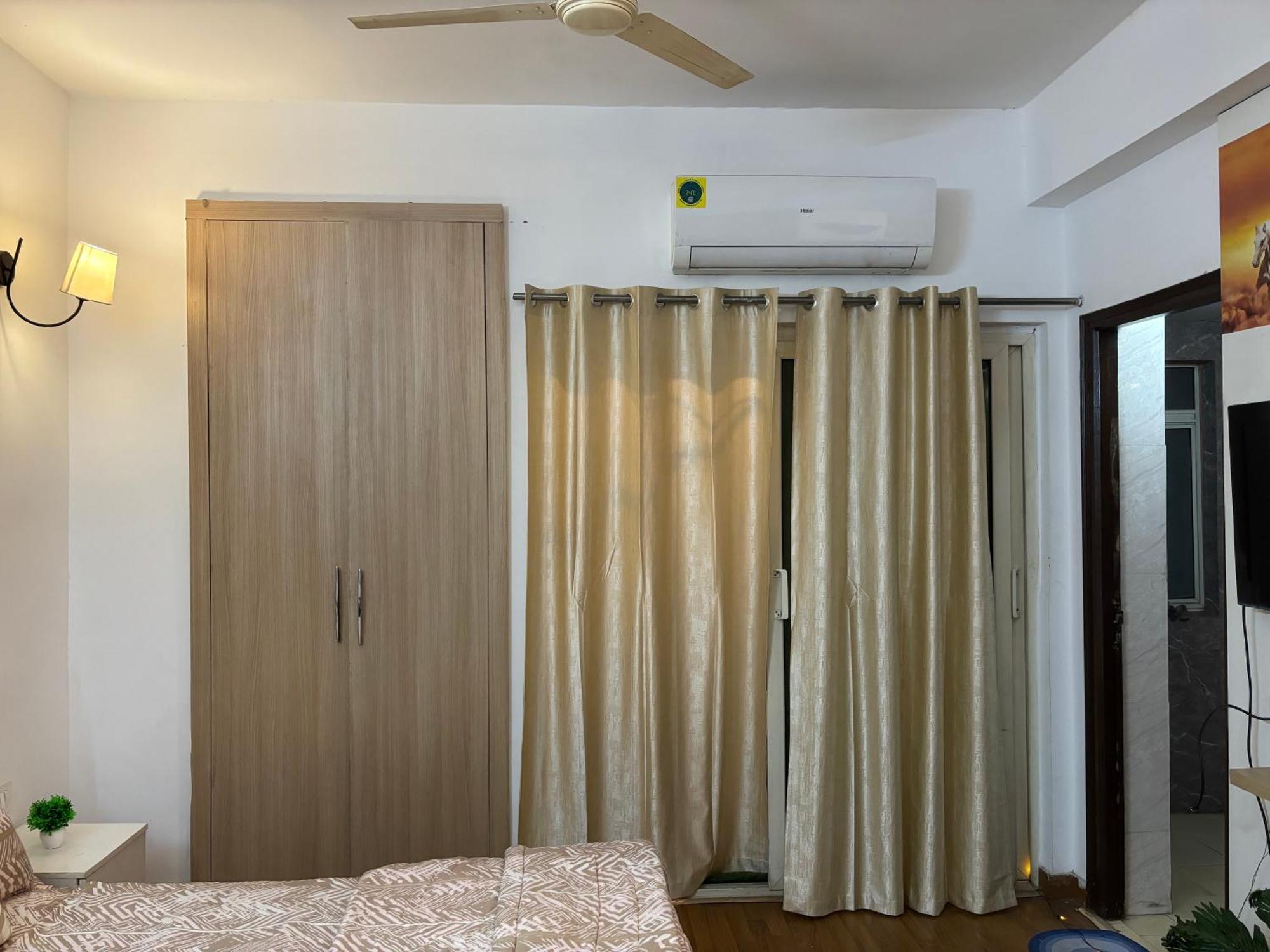 Guti Buti Homes Νόιντα Εξωτερικό φωτογραφία